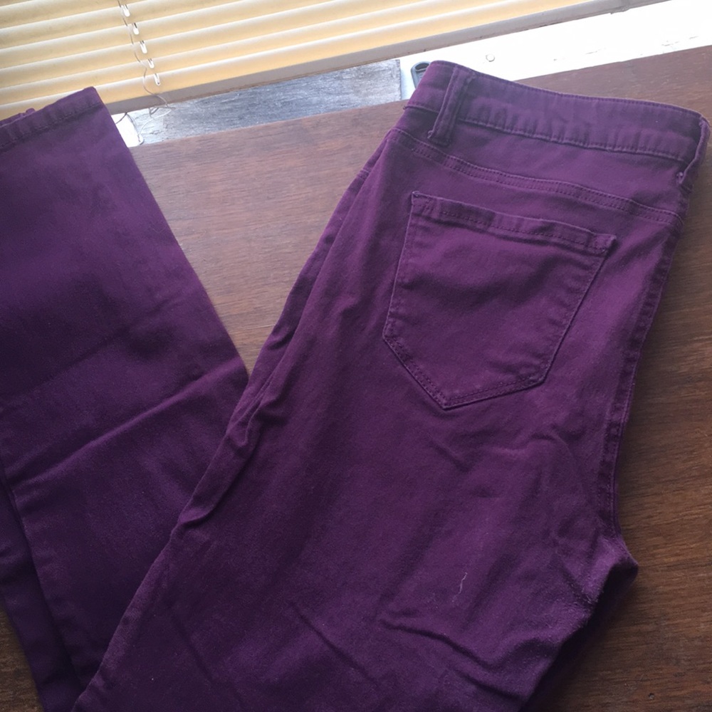 Burgundy skinny jeans